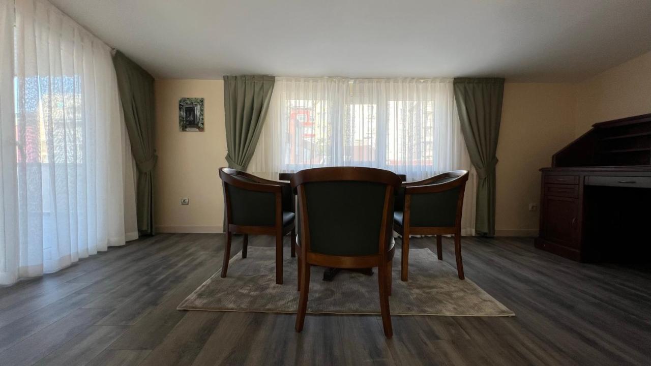 200 m2 muhteşem çatı katı, roof Istambul Exterior foto
